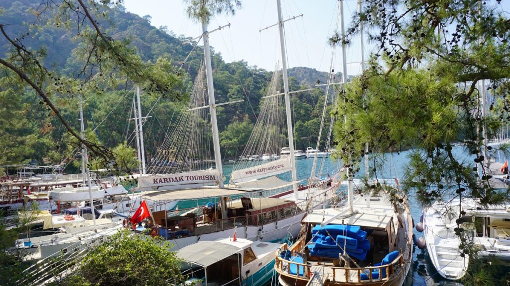 fethiye göcek gezilecek yerler ayten koyu