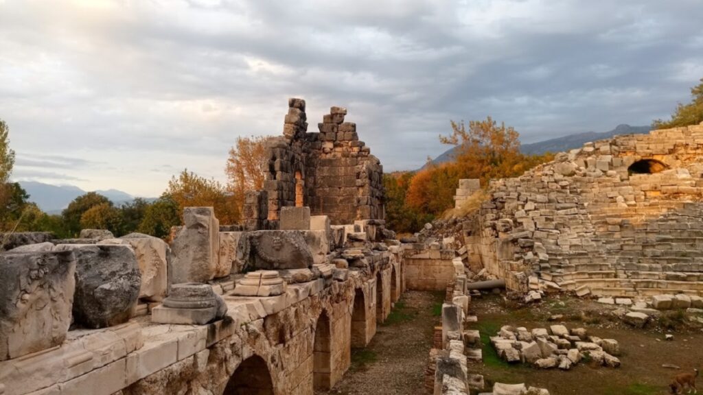 seydikemer gezilecek yerler tlos antik kenti