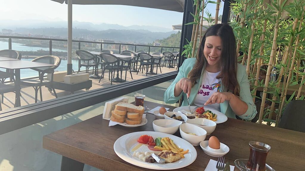 Trabzon Otel Tavsiyesi : Royal Comfort Otel trabzon otel tavsiyesi ve önerisi