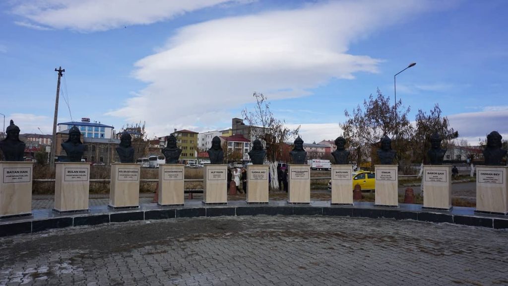 kars merkezde gezilecek yerler