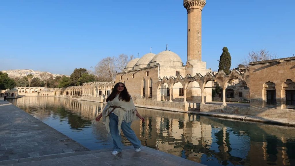 şanlıurfa merkezde gezilecek yerler rizvaniye camii